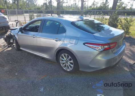 2020 Toyota Camry Le from USA, damaged, VIN 4T1C11AK6LU997661